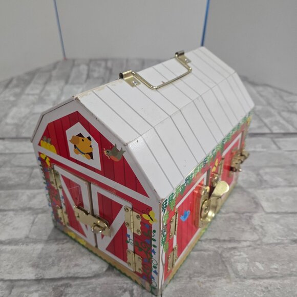 Toy Barn Melissa & Doug WOODEN LATCHES BARN 6 Hinged Doors Play & Learn - Picture 9 of 11